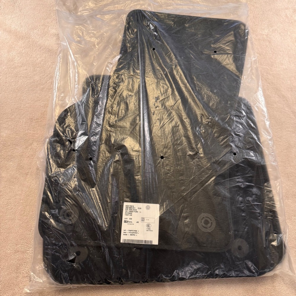 New - Volkswagen Arteon OEM Black Carpet Floor Insert Mats 3G8863011 EUN VW483